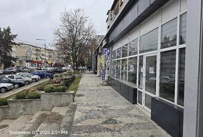 Spațiu comercial, de 120 mp, în Central - 3