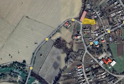 Casă cu 5 camere cu Canalizare în Nuci - 3