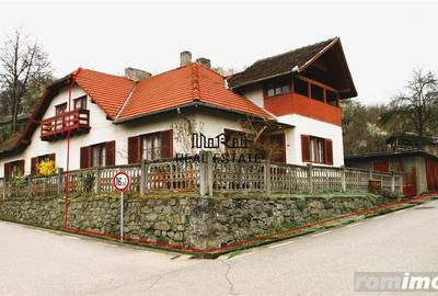 Casă cu 2 camere cu Teren 355 Mp în Criș - 19