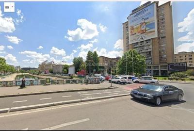 Apartament cu 2 camere nedecomandat în Ultracentral