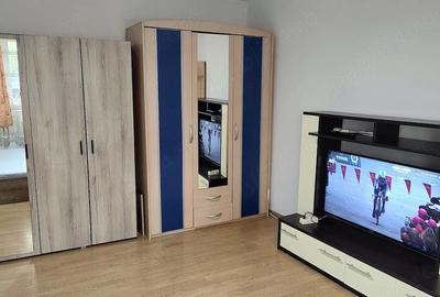 Apartament cu 2 camere semidecomandat în Central - 1