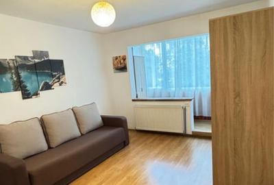 Garsonieră decomandată în Astra