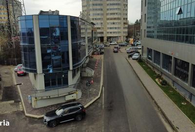 Spațiu comercial, de 1,100 mp, în Central - 2