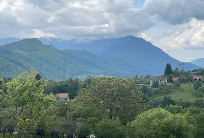 Teren Intravilan panoramic Bran, zona  Bradul Inalt - 2