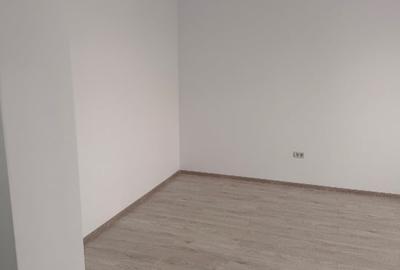 Vânzare Studio + parcare + TVA - 1