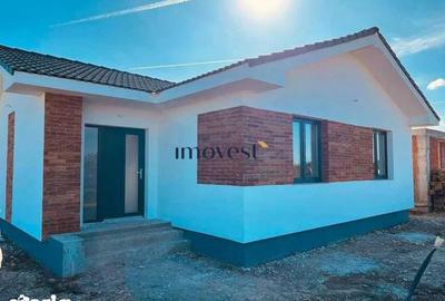 Casă cu 3 camere cu Teren 600 Mp în Odoreu