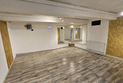 Spațiu comercial, de 100 mp, în Ultracentral - 2