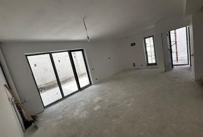Triplex superb cu 3 apartamente invididuale pe 2 nivele P+1+2E in Bucurestii Noi - 5