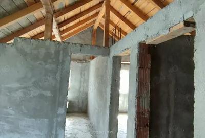 Casă cu 5 camere în Dudeștii Noi - 6