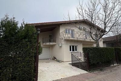 Casă individuală cu 6 camere cu Canalizare în Pipera