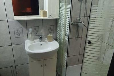 Garsonieră decomandată în Central - 3