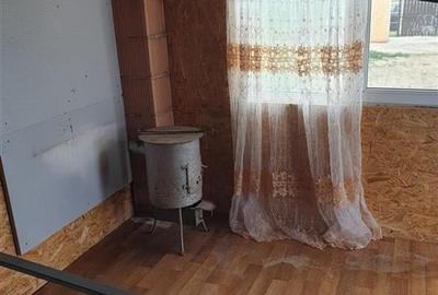 Teren intravilan cu cabana in Pausa - 11