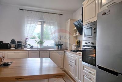 Casa cu 4 camere pe un singur nivel -Targu Mures (Sancra... - 2