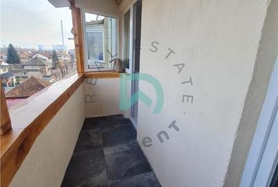 Apartament cu 2 camere decomandat în Florilor - 9