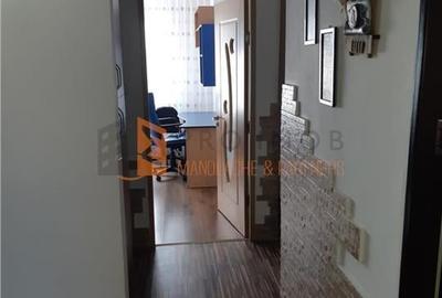 Apartament 3 camere cf1 decomandat zona Micro 14, str. Bazalt - 12