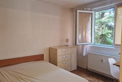 Apartament cu 2 camere semidecomandat, mobilat în Eroii Revoluției