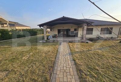 Casă cu Teren 3508 Mp în Central - 3