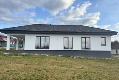 Casă cu 4 camere cu Teren 812 Mp în Satu Nou de Jos - 14