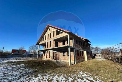 Casa / Vila Dumbrava, Timisesti - 2