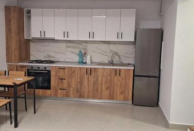 Apartament cu 2 camere decomandat în Central - 3