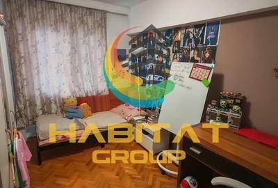 Apartament cu 3 camere semidecomandat, mobilat în Tineretului - 18