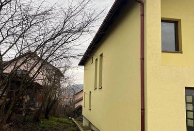 Casă individuală cu 5 camere cu Canalizare în Chinteni - 4