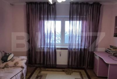 Apartament cu 3 camere decomandat în Obcini