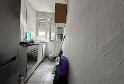 Apartament cu 4 camere decomandat, mobilat în Dacia - 5
