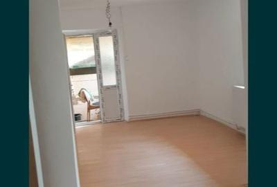 Casă cu 4 camere în Țânțăreni - 2