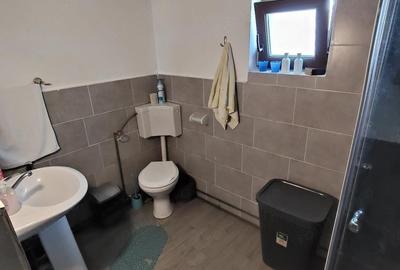 Casă cu Teren 1362 Mp în Călinești - 2