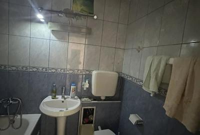 Apartament cu 3 camere semidecomandat în Giurgiului - 2
