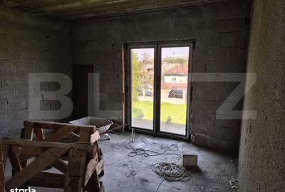 Casă cu 4 camere în Plopu - 8