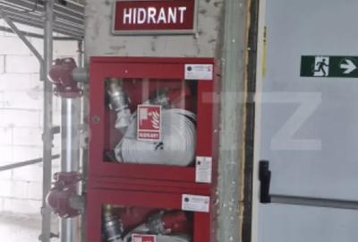 Spațiu comercial, de 400 mp, în Central - 3