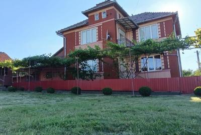 Casă cu 3 camere în Țagu - 1