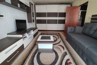 Apartament cu 2 camere decomandat în Florești