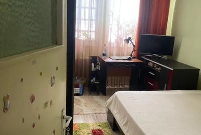 Apartament cu 3 camere semidecomandat în Central - 5