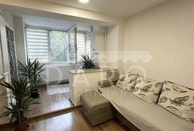 Vand apartament cu 2 camere si garaj - 7