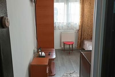 Garsonieră decomandată în Exterior Vest - 2