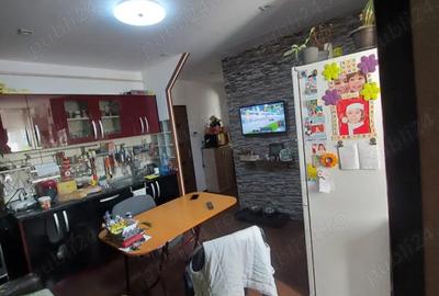 Apartament de vanzare - 2