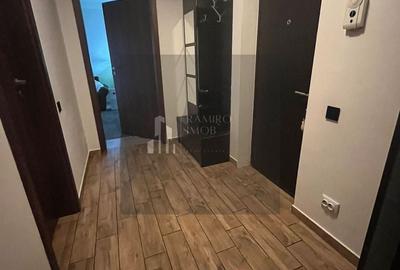 Apartament cu 2 camere decomandat, mobilat în Apărătorii Patriei