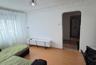 Apartament cu 4 camere nedecomandat în Micro 39 - 4