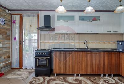 Casa/Vila de vanzare 186 mp , Colonia Bod - 7