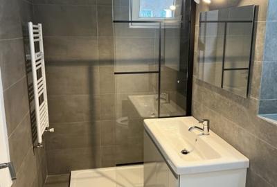 Ap 2 camere et 2 doua balcoane str luptei cedonia-viteazu - 1