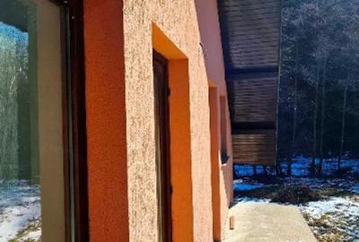 Casă cu 5 camere cu Teren 1400 Mp în Central - 18