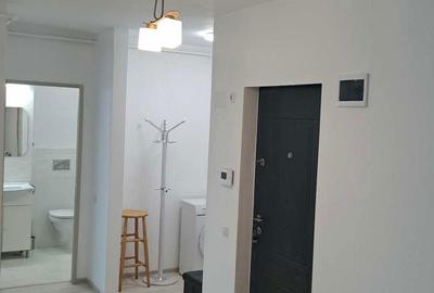 Apartament cu 2 camere semidecomandat în Bună Ziua