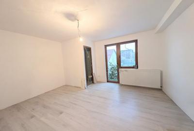 Casa nemobilata de inchiriat in Malu Rosu -ideala pentru locuit sau afacere - 3