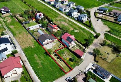 Casa individuala Snagov, doua garaje, necesita renovare ! - 8