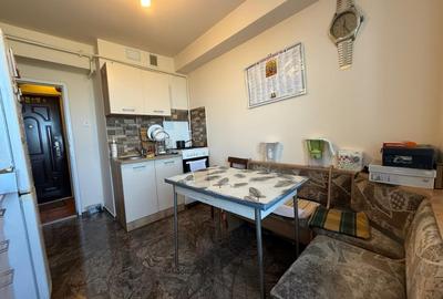 Apartament 4 camere, 85 mp, dispus pe 2 niveluri - Buziasului - COMISION 0% - 5