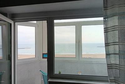 Direct proprietar, vedere frontala la mare in prima linie, plaja la iesire din bloc - 7