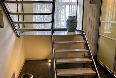 Apartament cu 5 camere în Mazepa 1 - 5